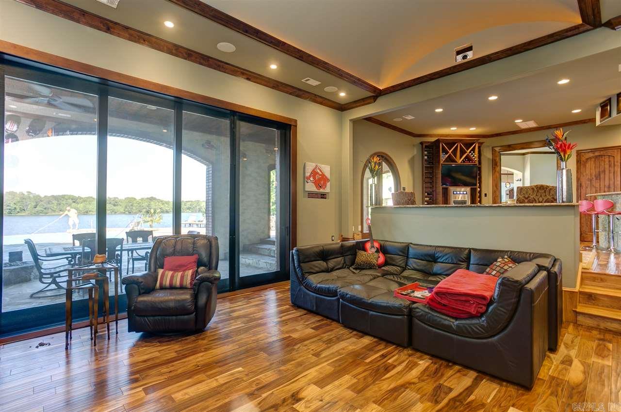 HURRICANE LAKE EST - Residential