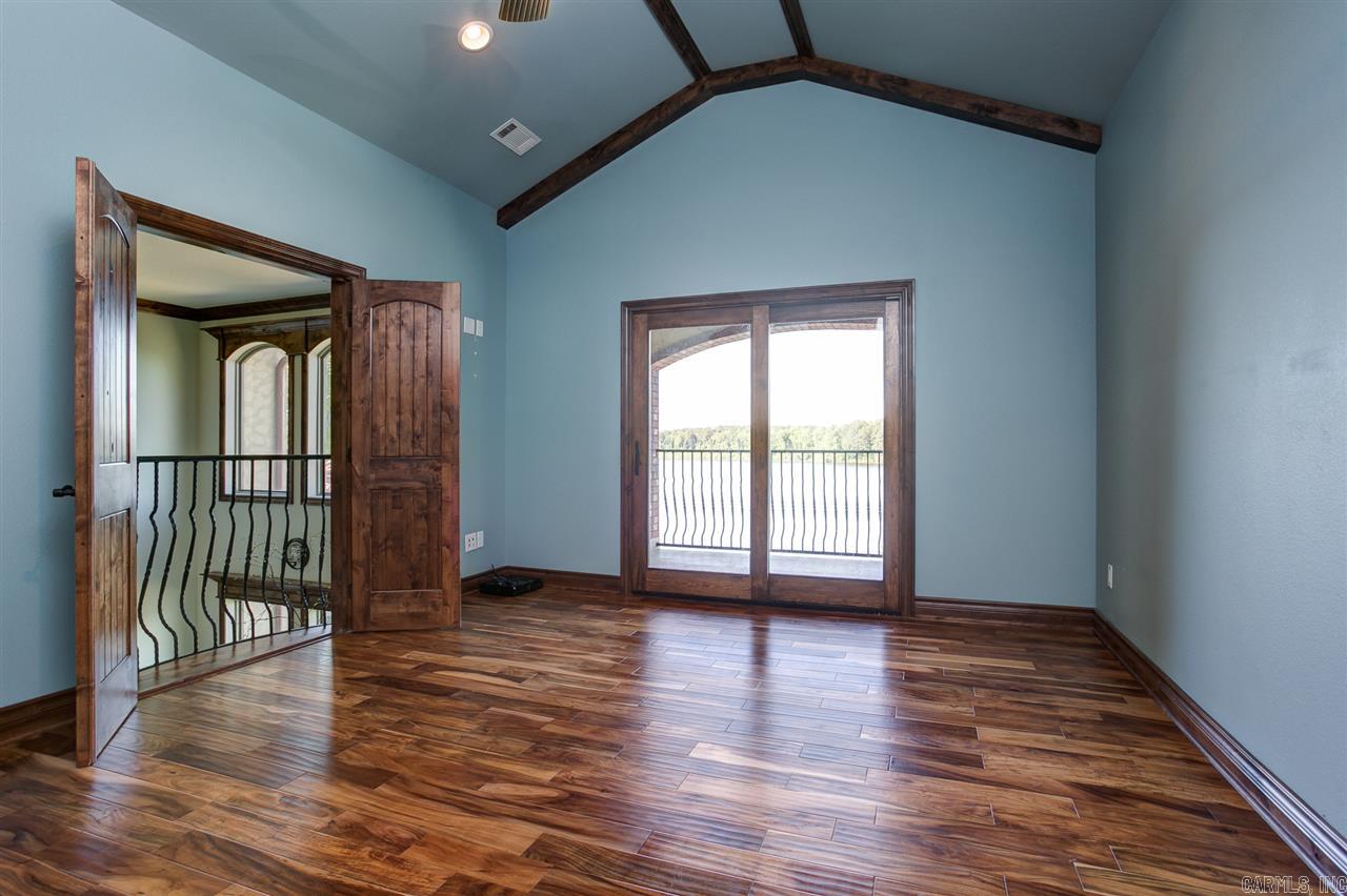 HURRICANE LAKE EST - Residential