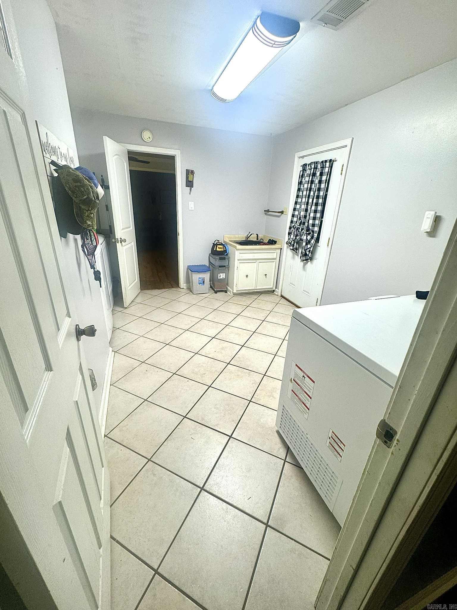 CROSS RIDGE - Residential