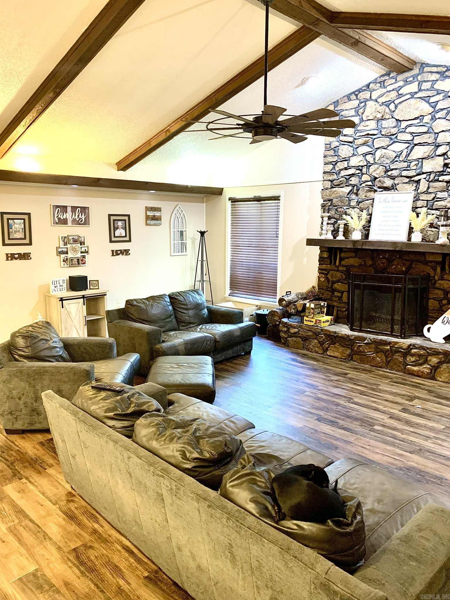 CROSS RIDGE - Residential