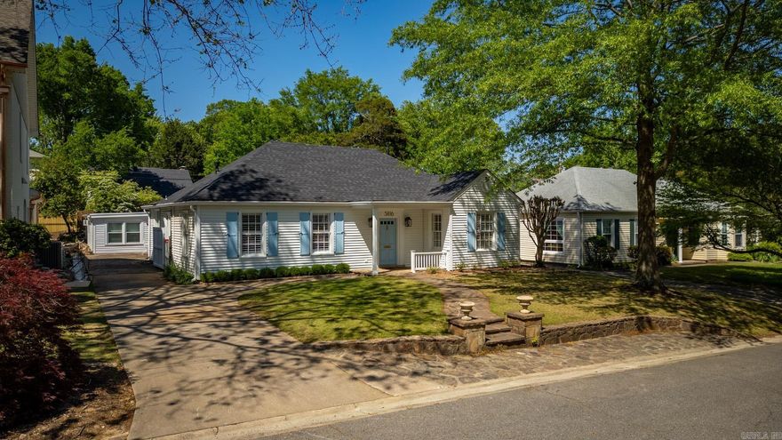 Quintessential Cottage in the heart of the Heights! This one level three bed 2 1/2 bath charmer has been meticulously updated and sits on a 8100sqft lot. Delightful entry welcomes you into a formal living room and separate dining room. Kitchen is light and airy; breakfast island situated between kitchen and den. Numerous improvements: Roof 2023, Remodeled kitchen; new primary en-suite, all designer touches! (*AGENTS SEE REMARKS*) Primary suite offers privacy, newly renovated en-suite and a large walk-in closet. Additional 2 bedrooms, one with half bath. Shower/tub hall bath. An additional flex space where laundry is located. Wonderful flow in this great house! The exterior has also been given some attention! Handsome flagstone patio and covered porch for relaxing in the backyard with green space for all other activities. An additional building with two separate rooms and entrances. Great for workout space, office, studio! Flagstone parking pad and automatic gated driveway. Not to mention a short walk to all of the restaurants and shopping this darling neighborhood provides!