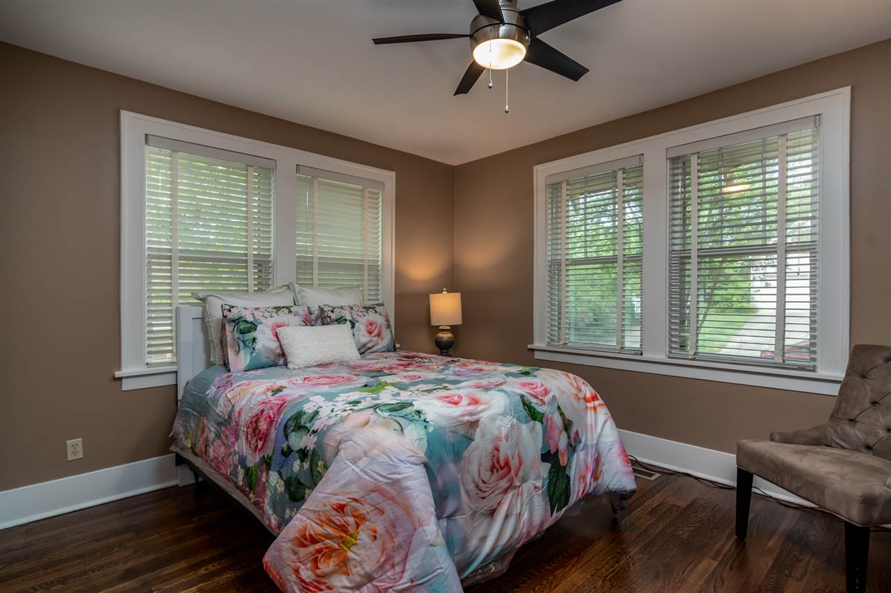 ELMHURST - Residential