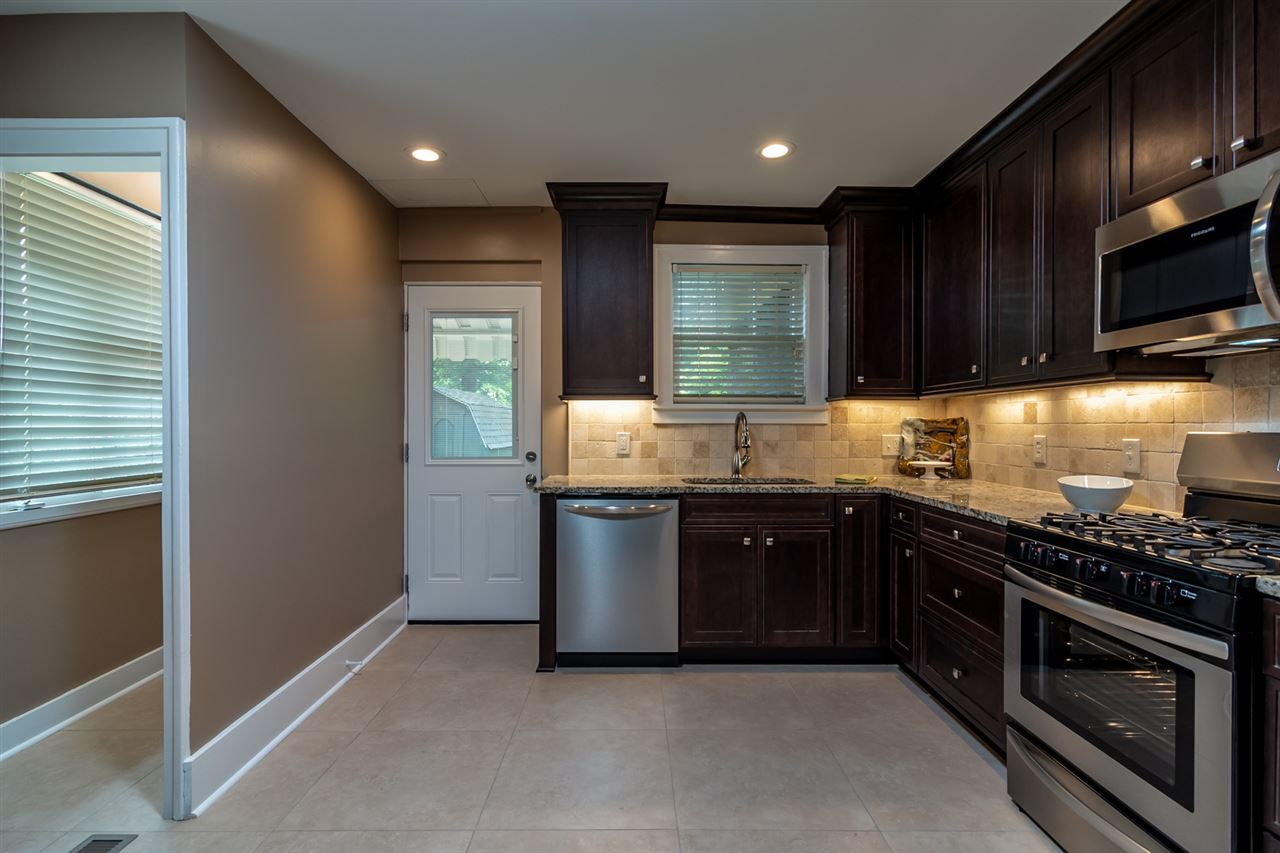 ELMHURST - Residential