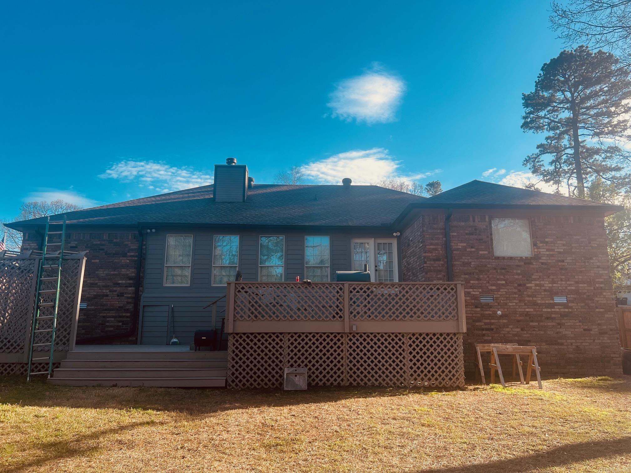 SADDLETOP - Residential