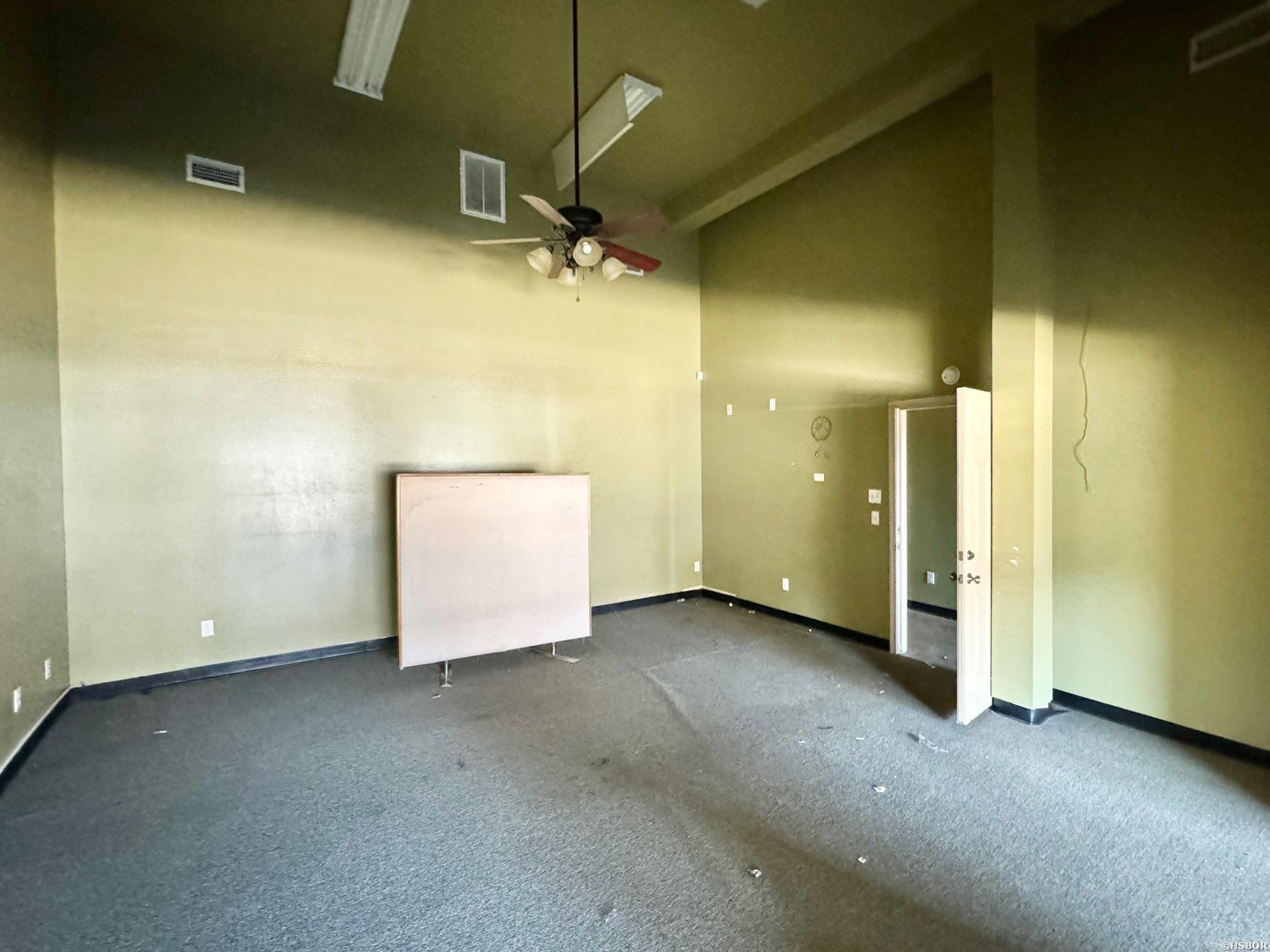 South Hot Springs - Commercial Sale