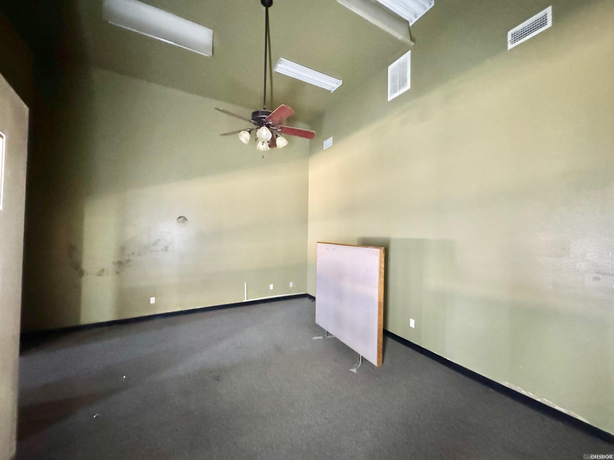 South Hot Springs - Commercial Sale