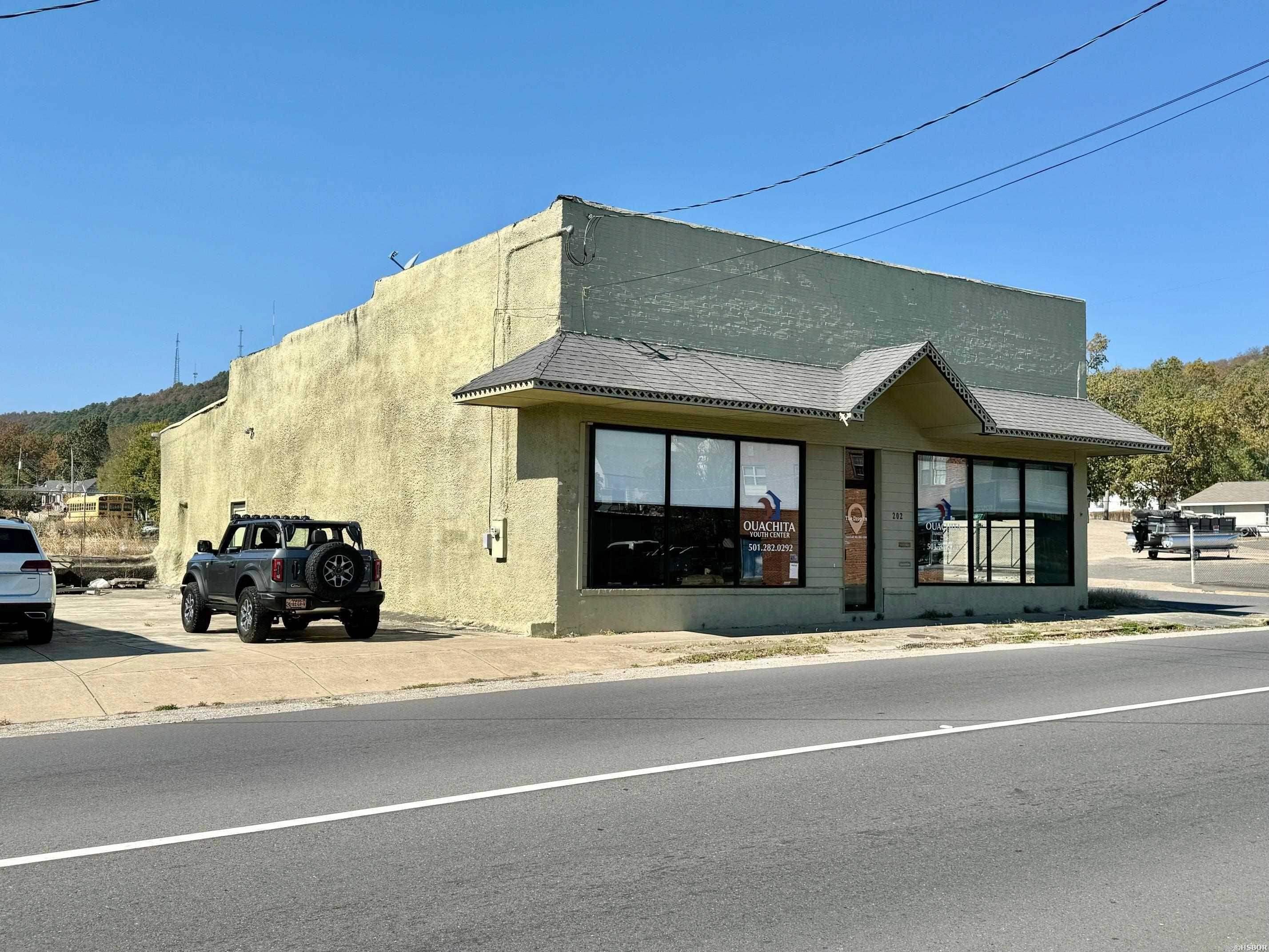South Hot Springs - Commercial Sale
