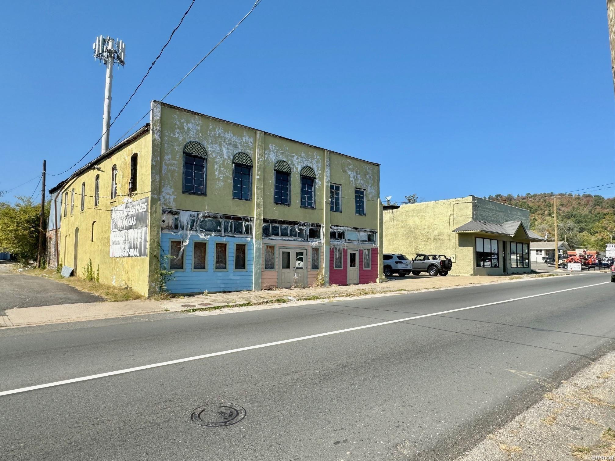 South Hot Springs - Commercial Sale