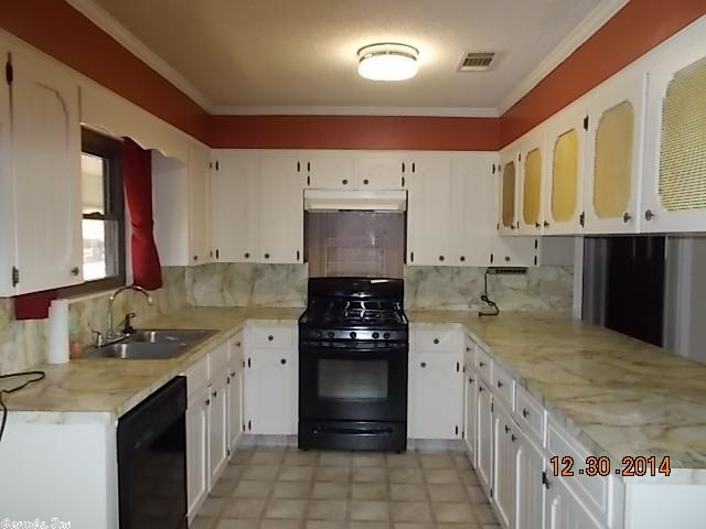 INDIANHEAD LAKES EST - Residential