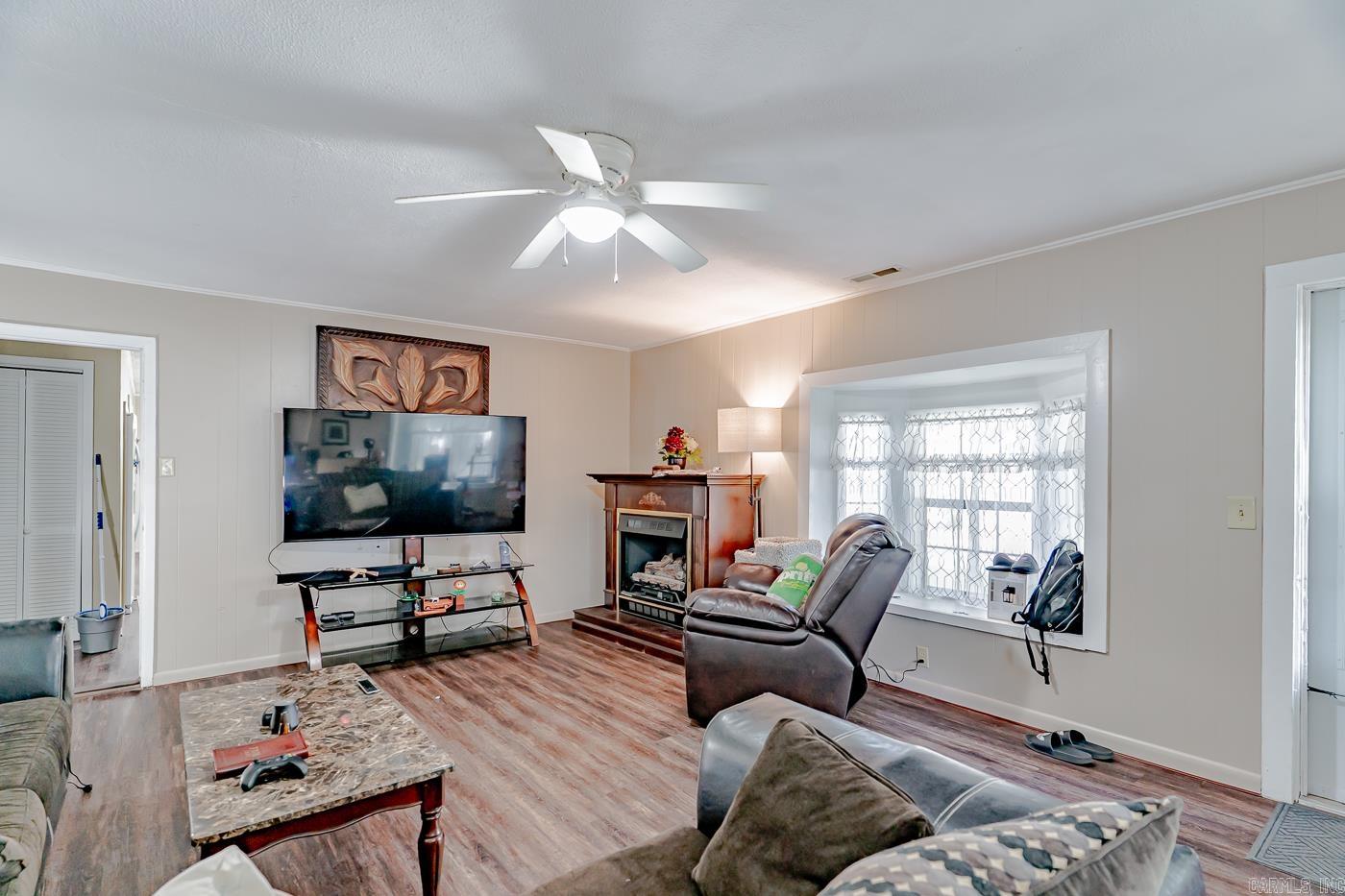SPRINGERS ADD - Residential