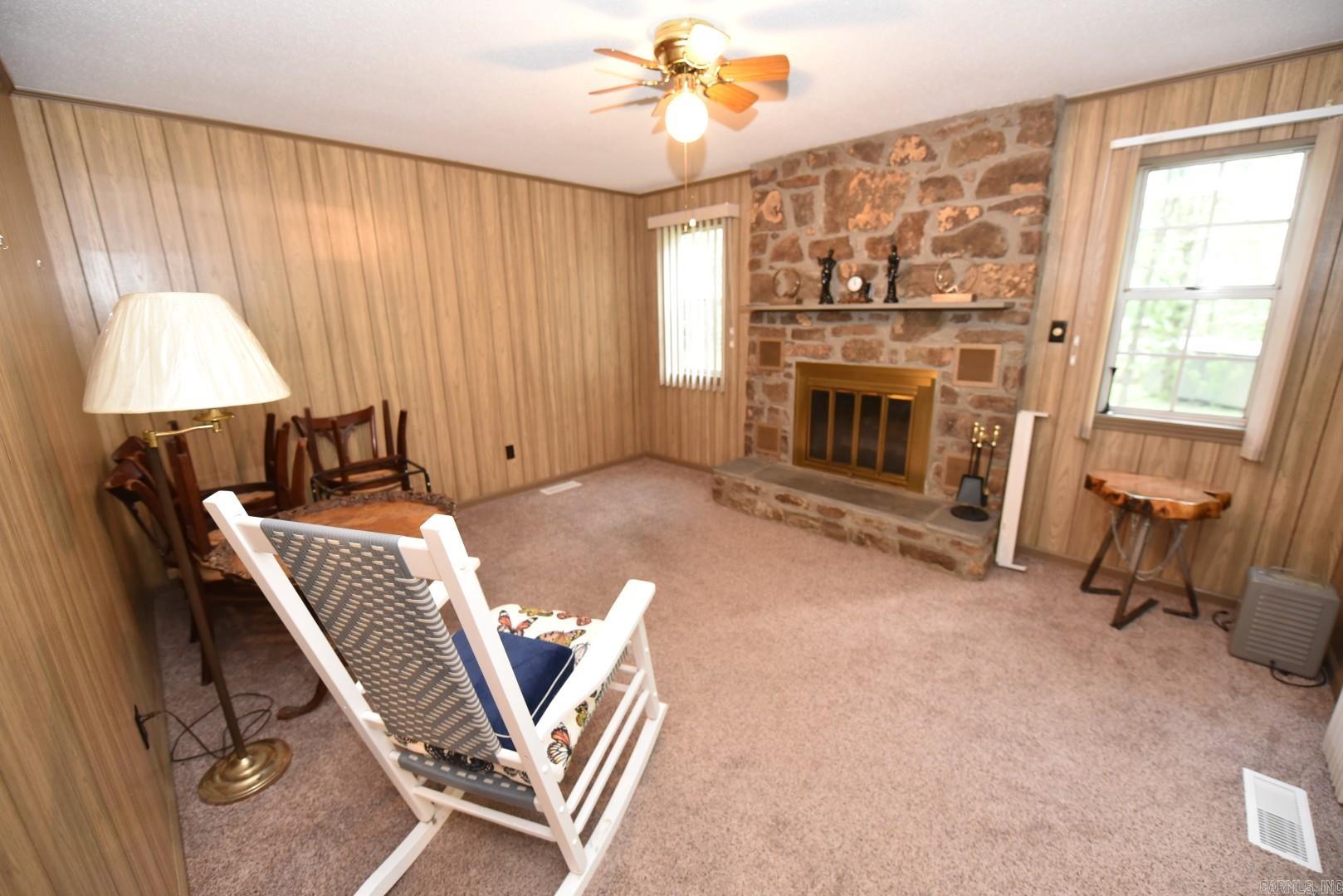 CHELSEA GLADE - Residential