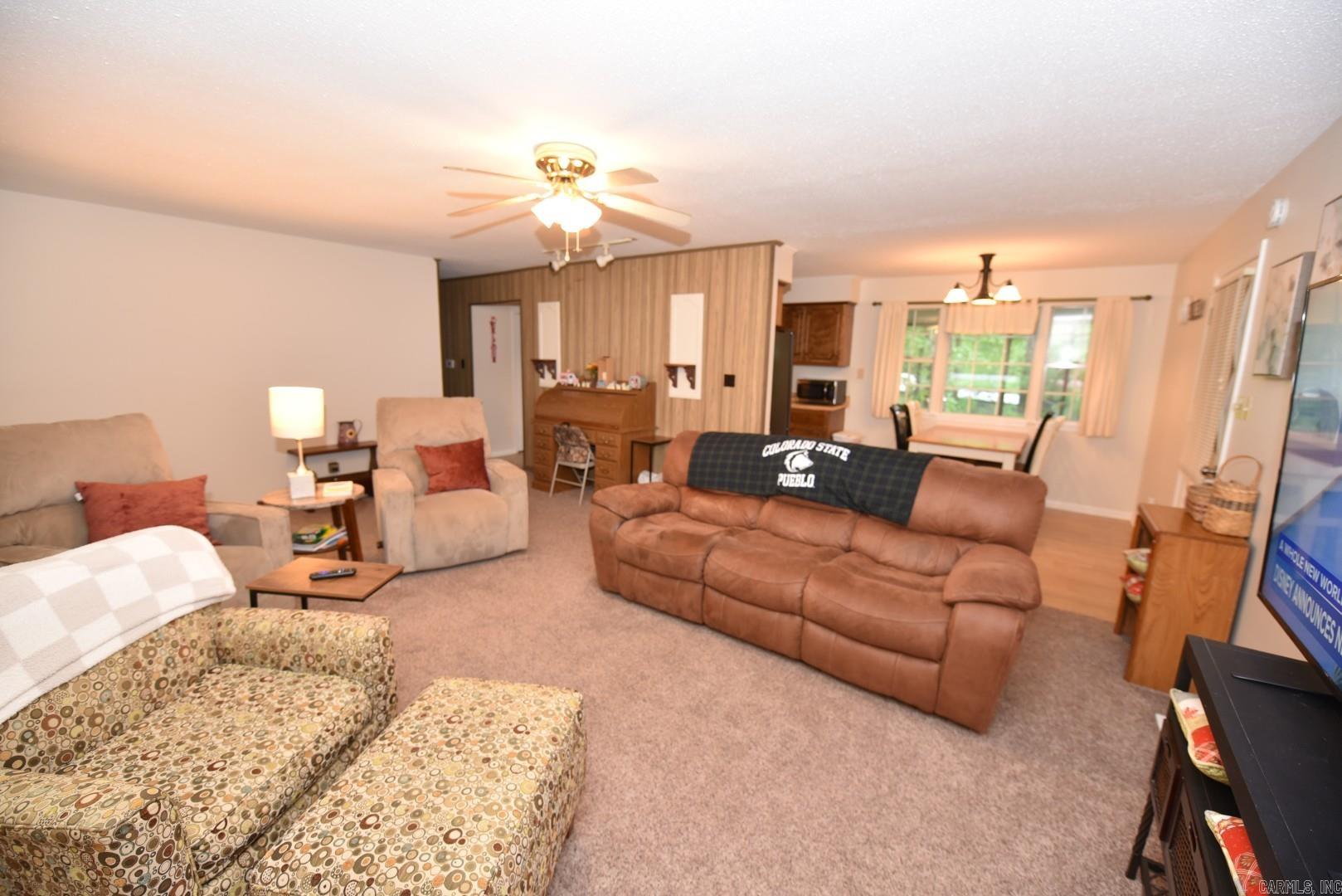 CHELSEA GLADE - Residential