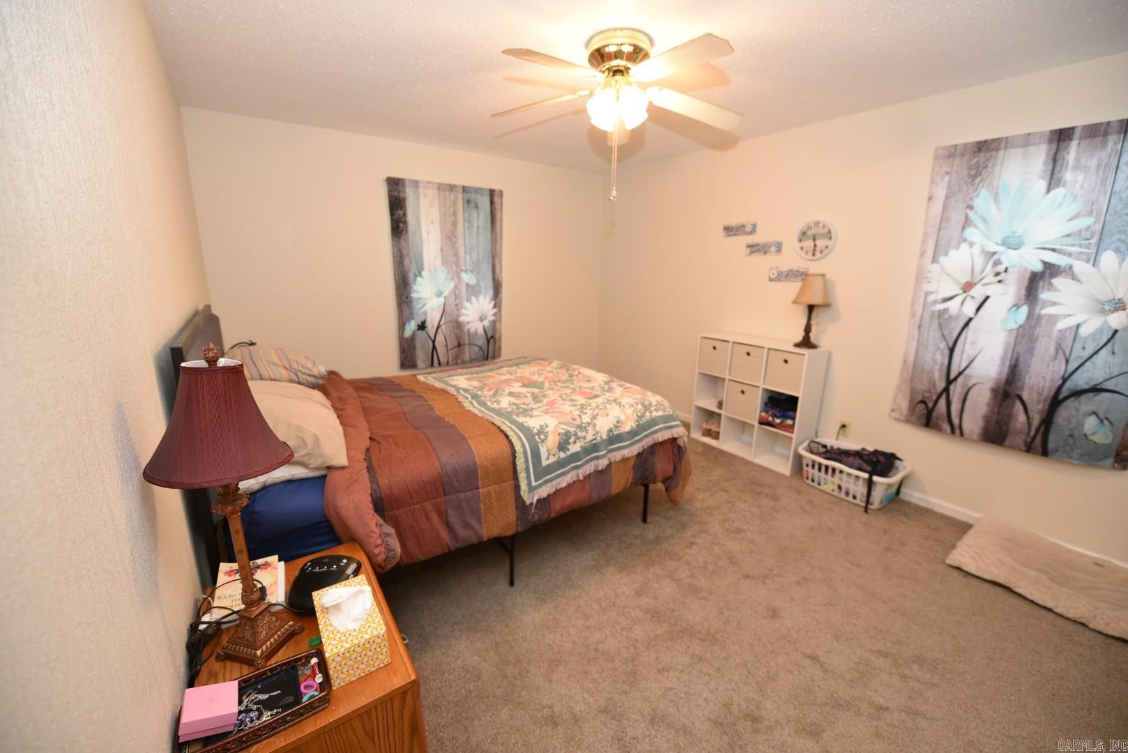 CHELSEA GLADE - Residential