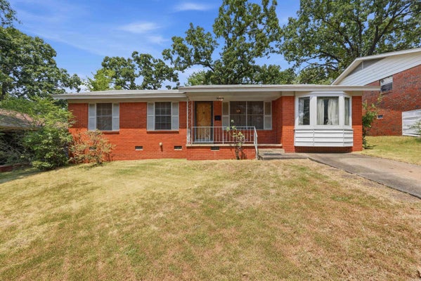 1932 LENEL DR, NORTH LITTLE ROCK, AR 72118 - Image e3f7ead79e77a1deea949b57d6071ea1/2758709428