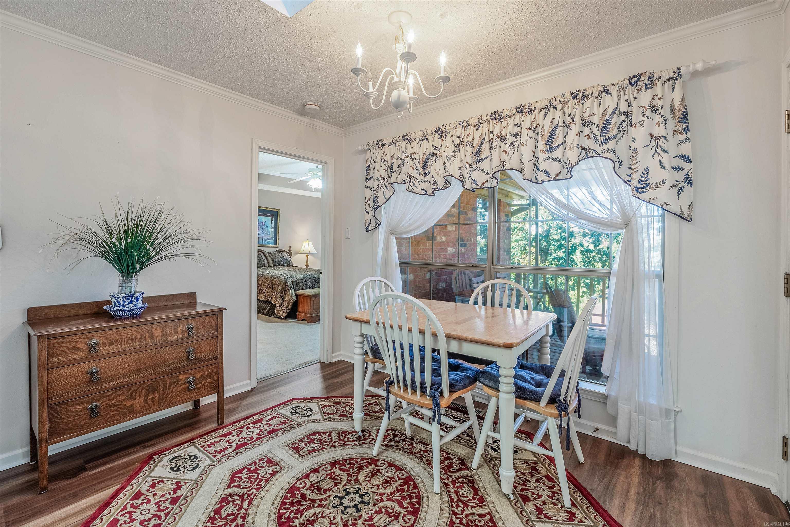 COUNTRY CLUB OF ARK THE - Residential