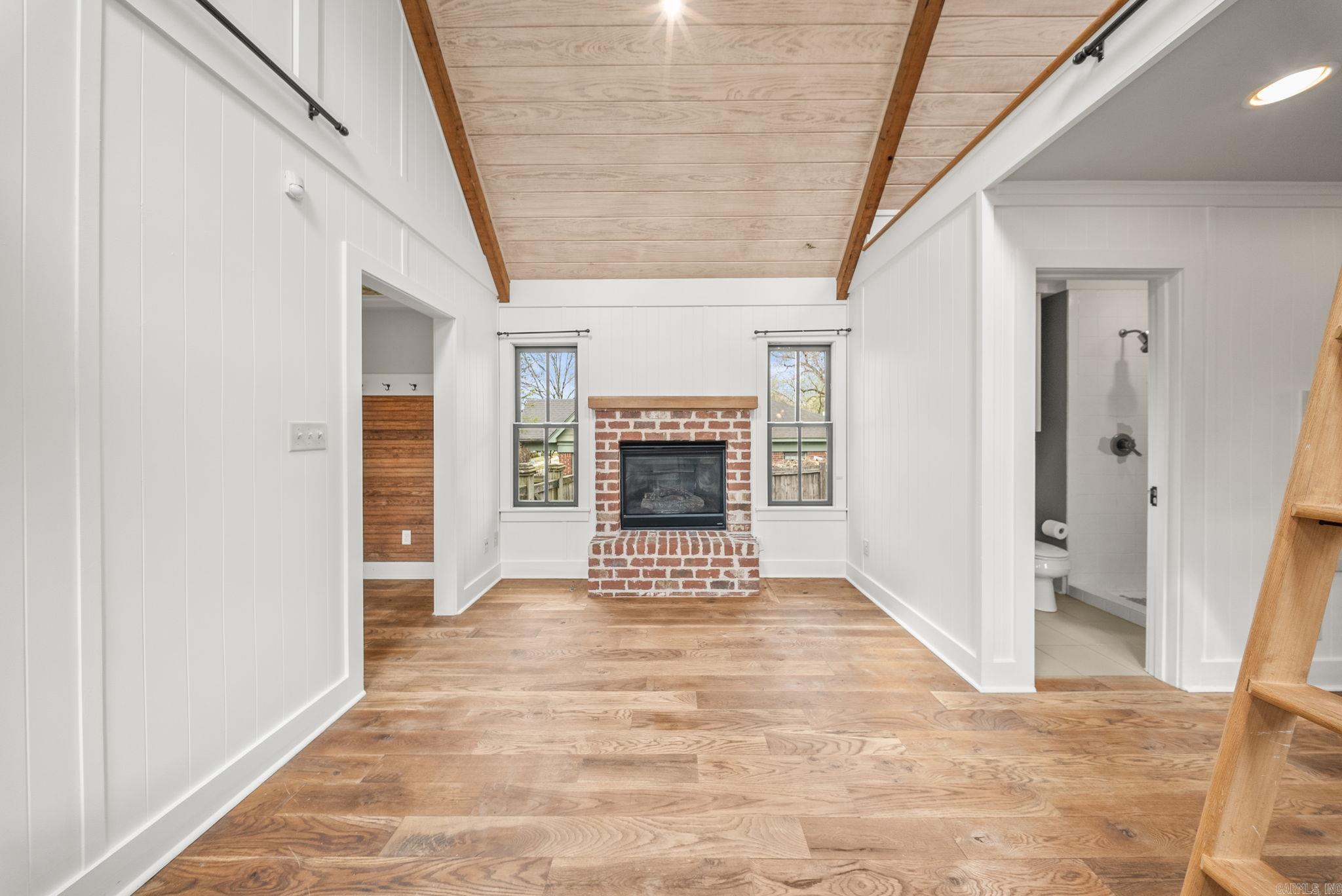 Pulaski Heights - Residential Lease