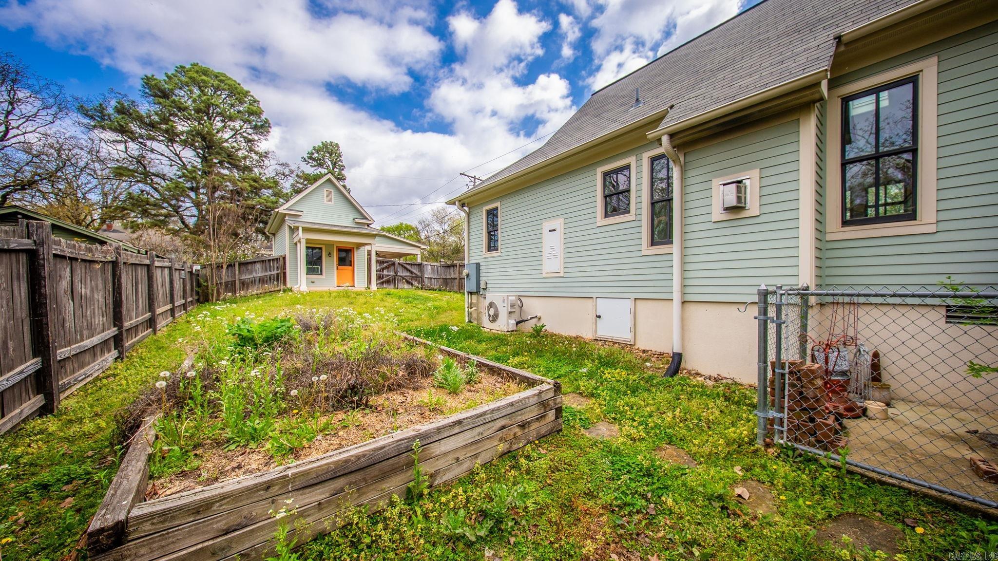 Pulaski Heights - Residential Lease