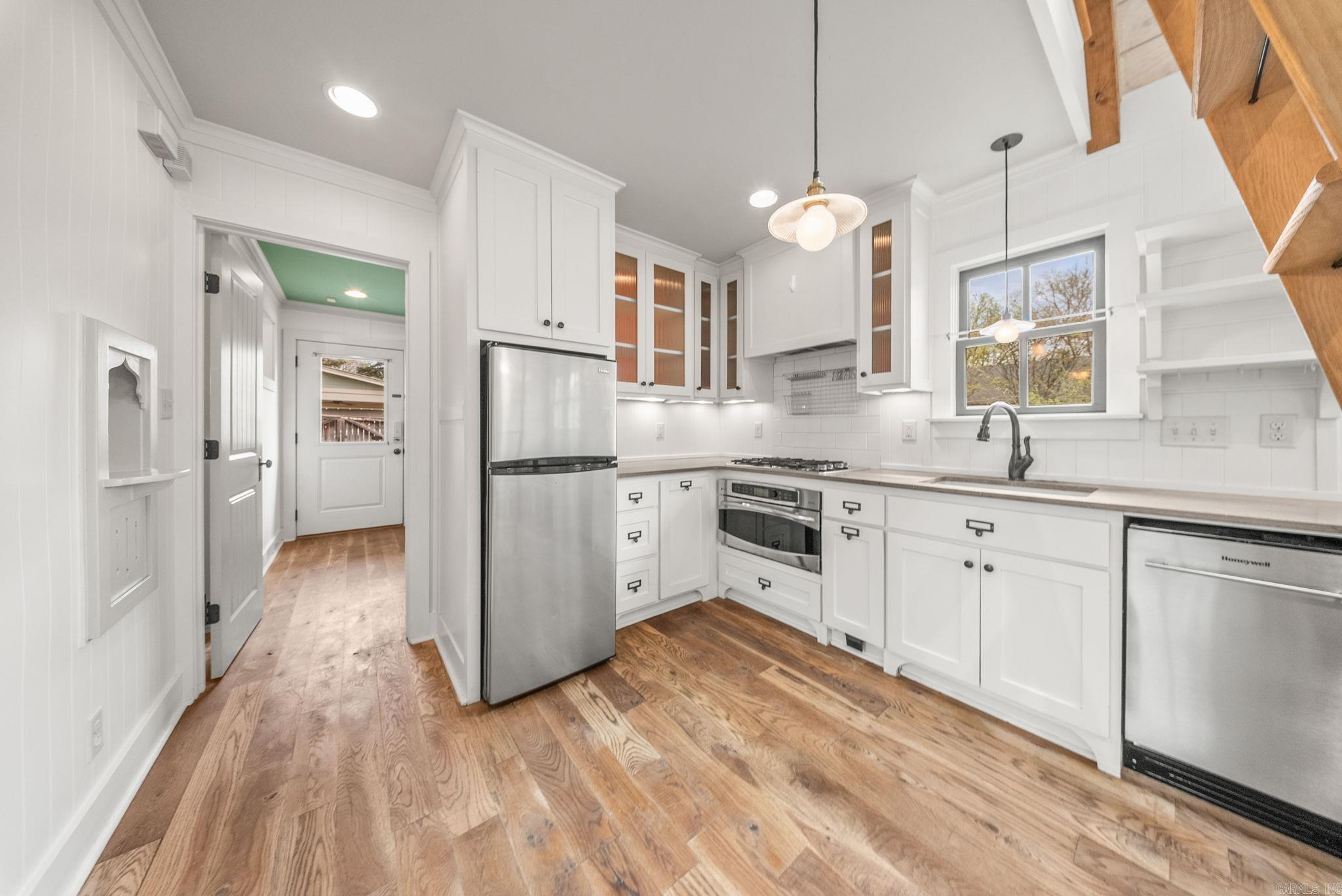 Pulaski Heights - Residential Lease