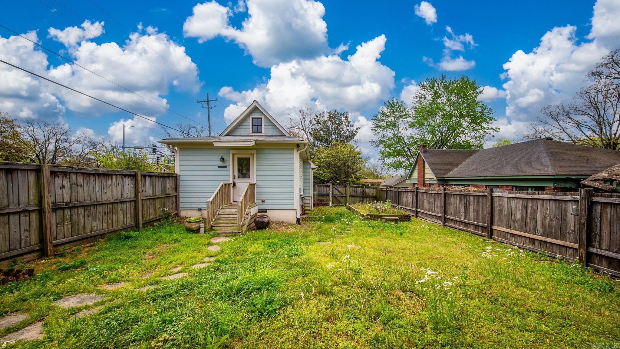 Pulaski Heights - Residential Lease