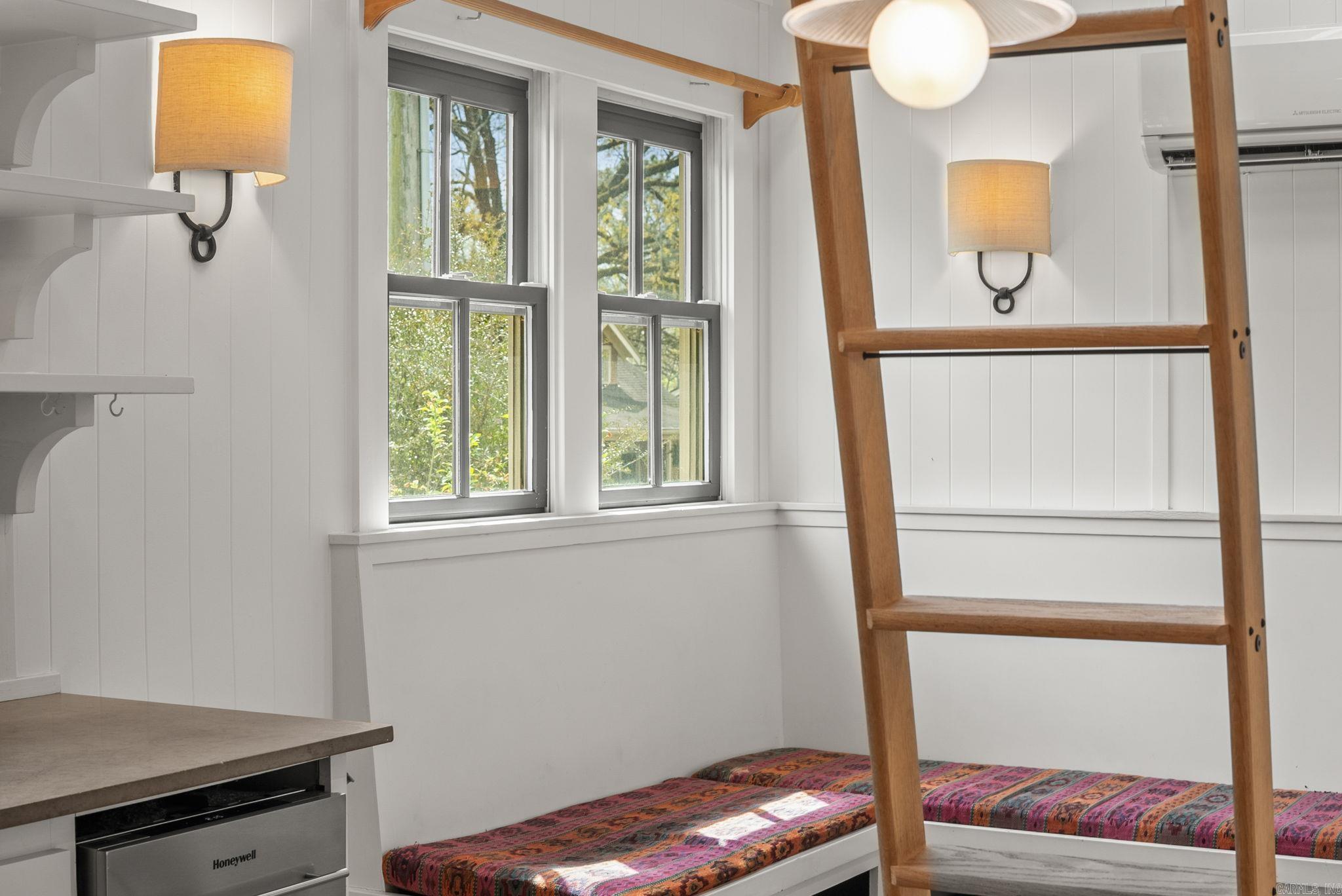 Pulaski Heights - Residential Lease