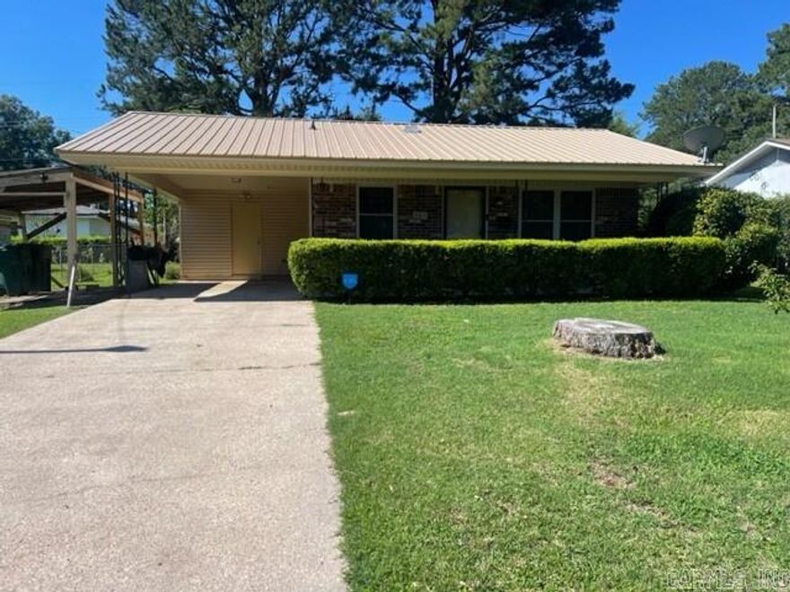 Check out this move in ready home...3Br 1.5Ba, New Central A/C & Heat, Remodeled Bathroom, New flooring, New Roof.....Give me a call @ 870-562-3470 for your private showing.