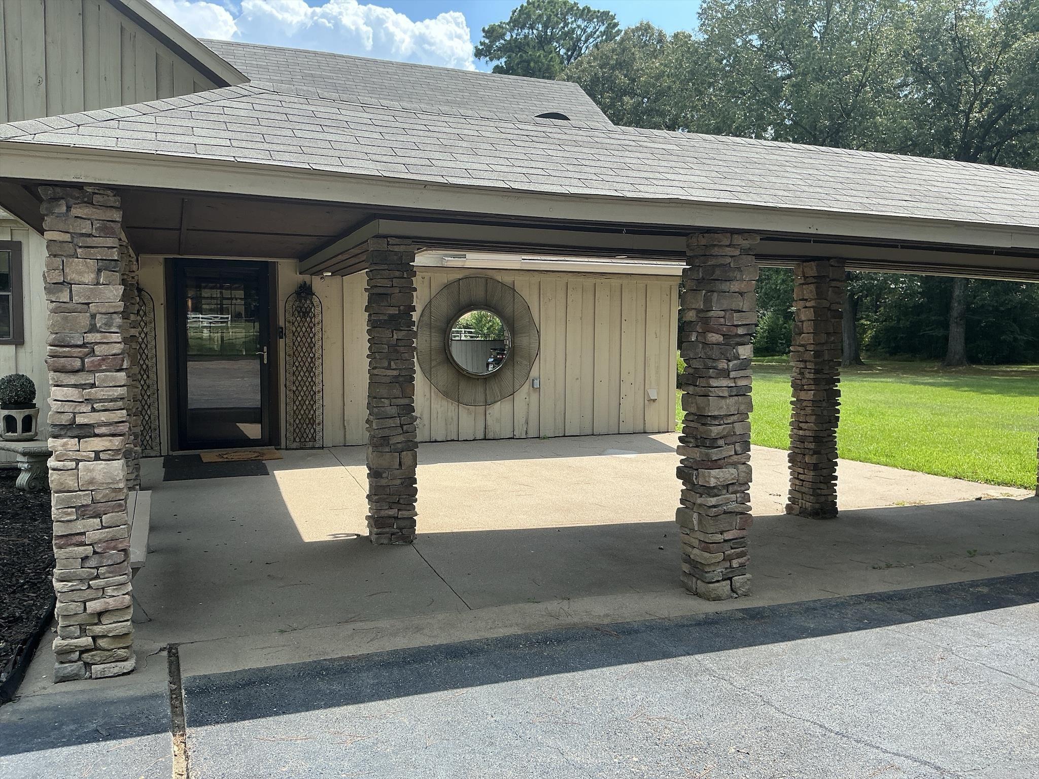 TRACI PHILLIPS S/D - Residential