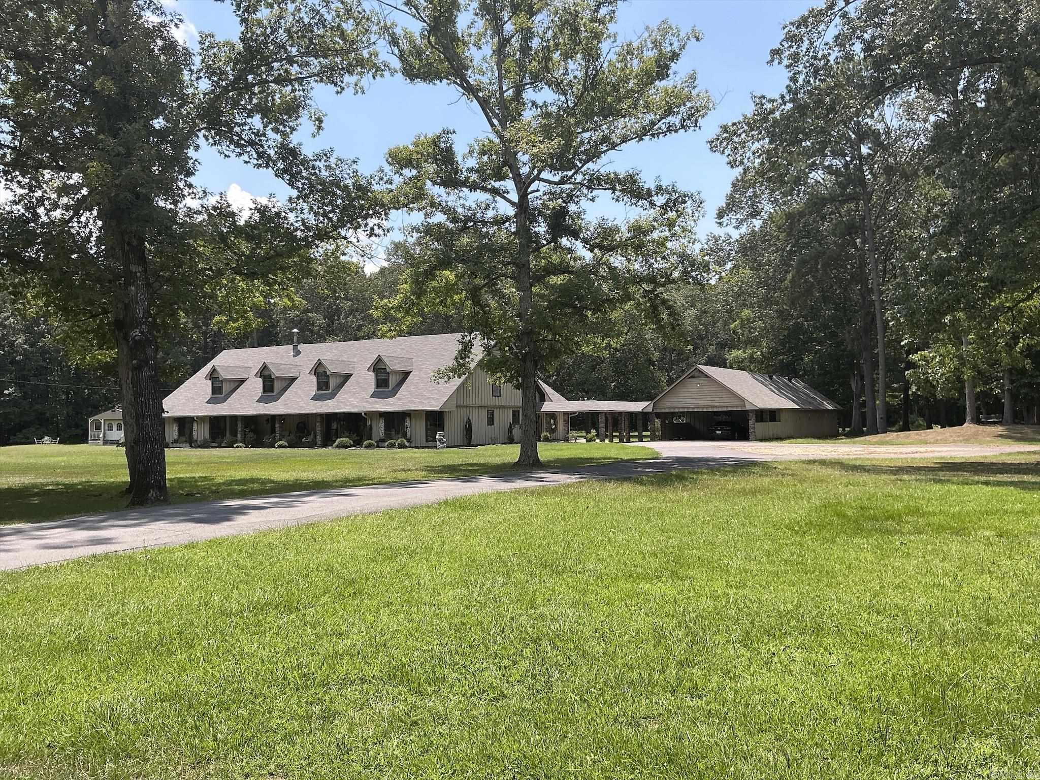 TRACI PHILLIPS S/D - Residential