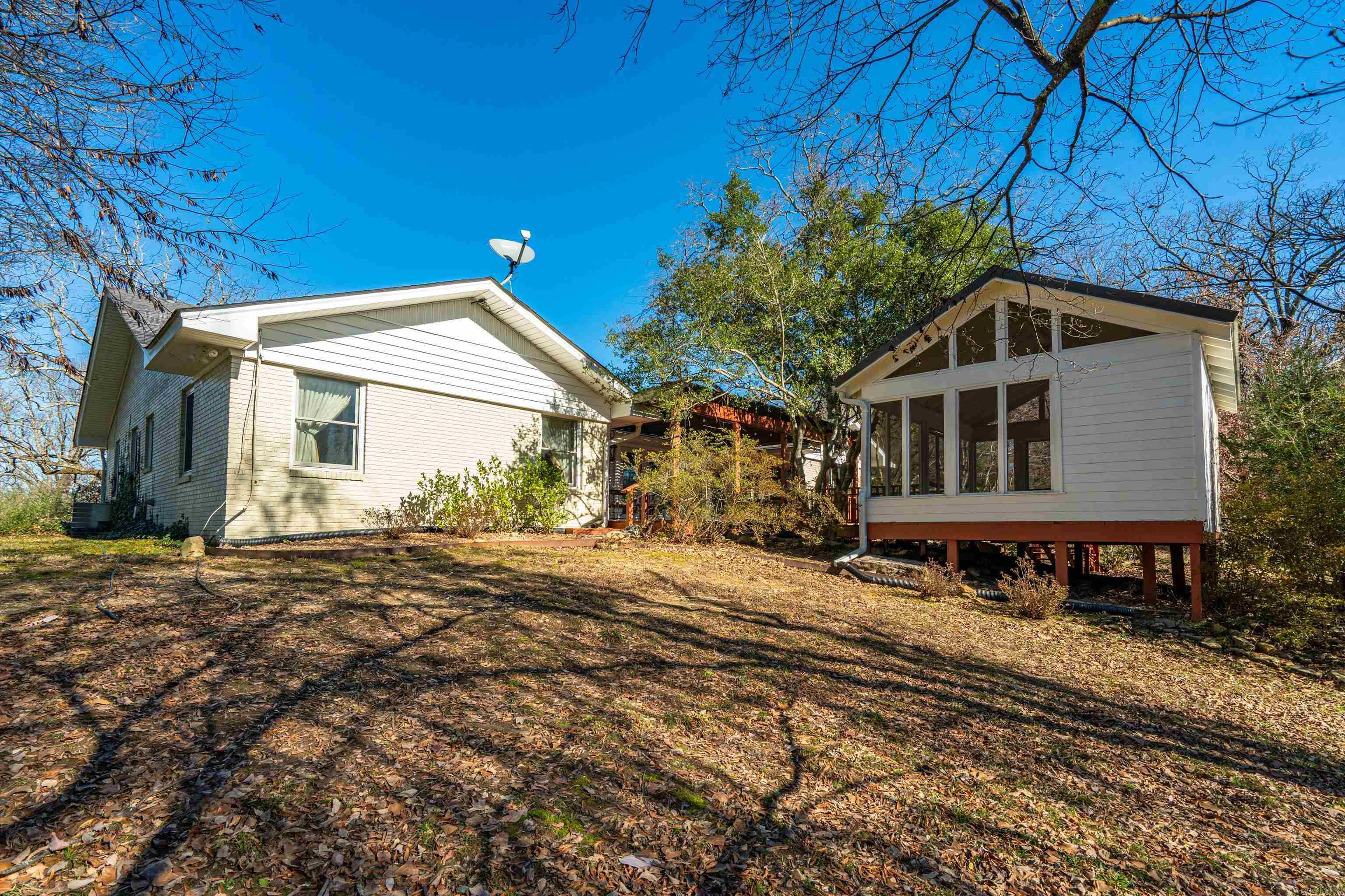 MEADOW WOOD - Residential