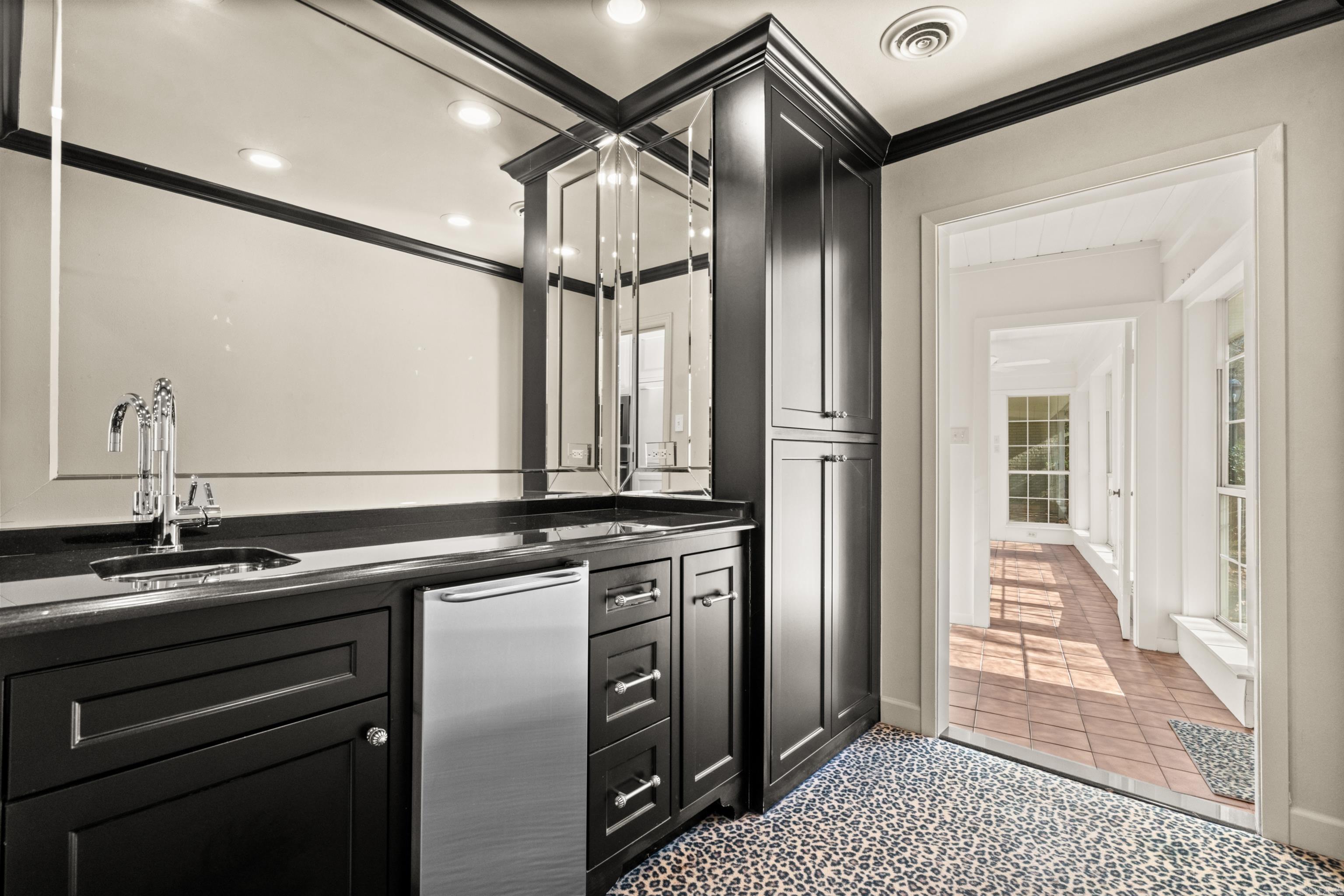 MEADOW WOOD - Residential