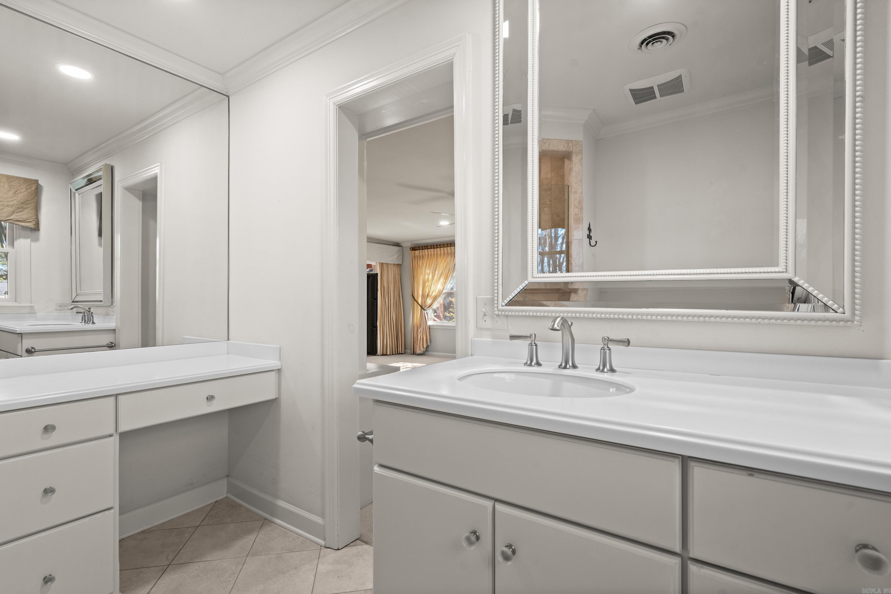 MEADOW WOOD - Residential