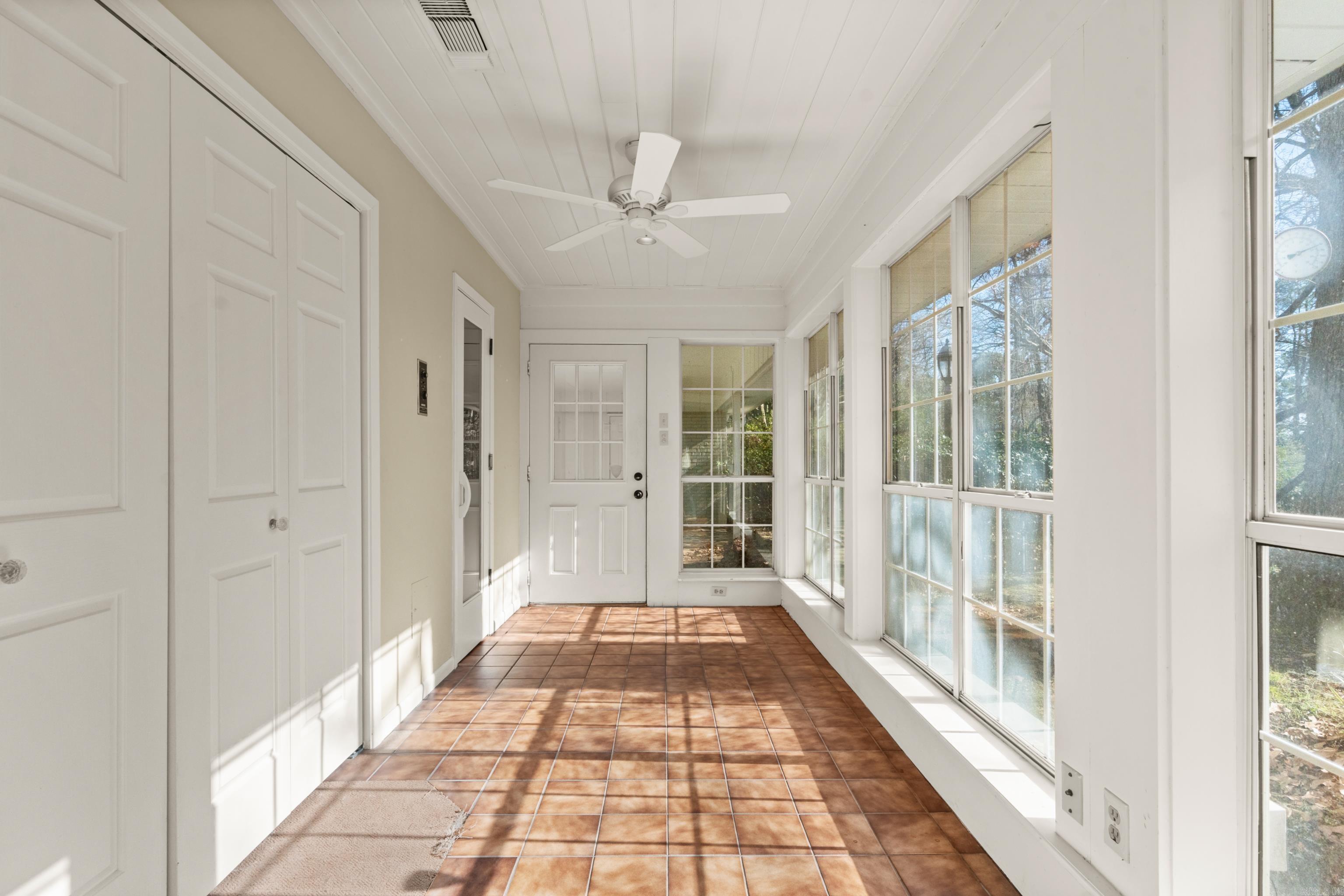 MEADOW WOOD - Residential