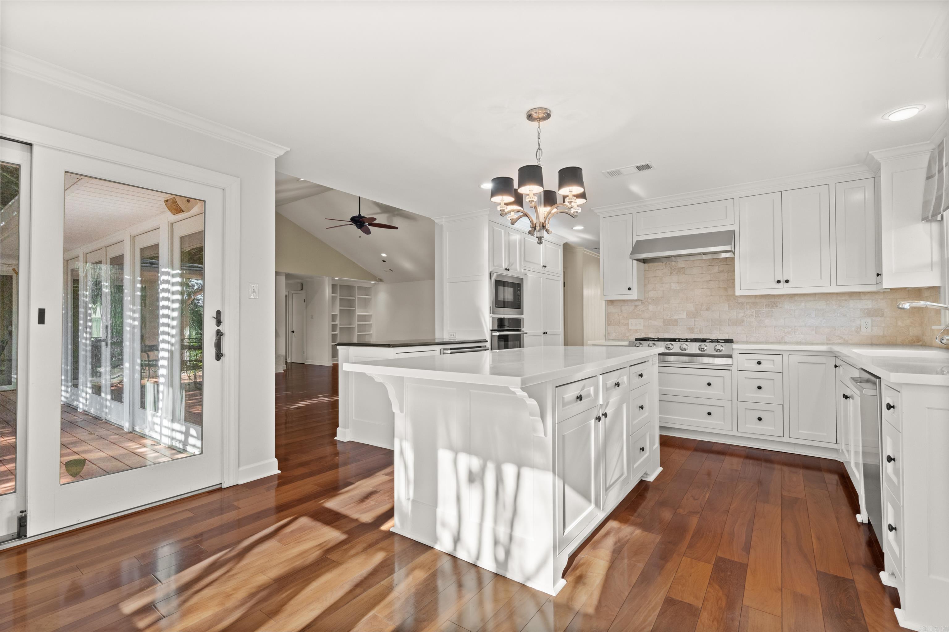 MEADOW WOOD - Residential