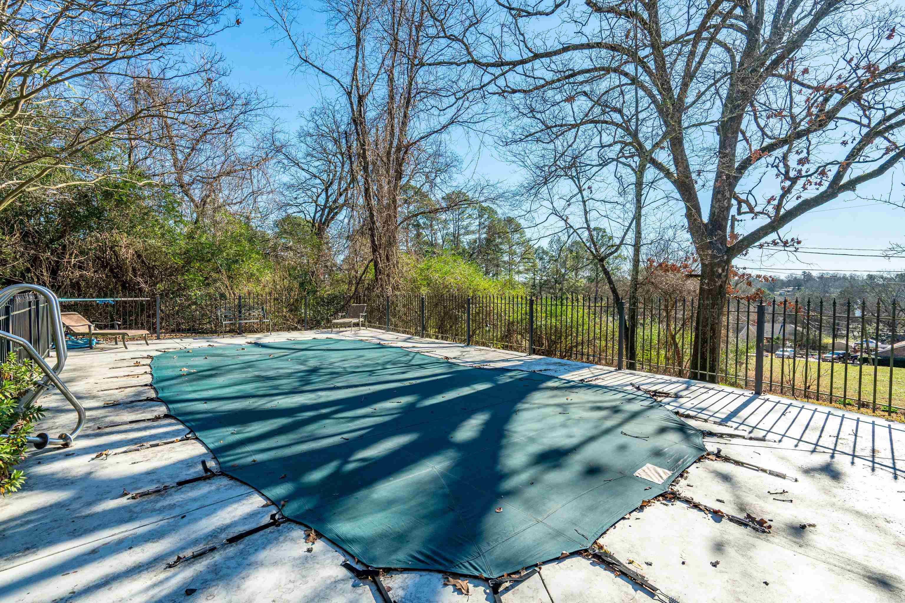 MEADOW WOOD - Residential