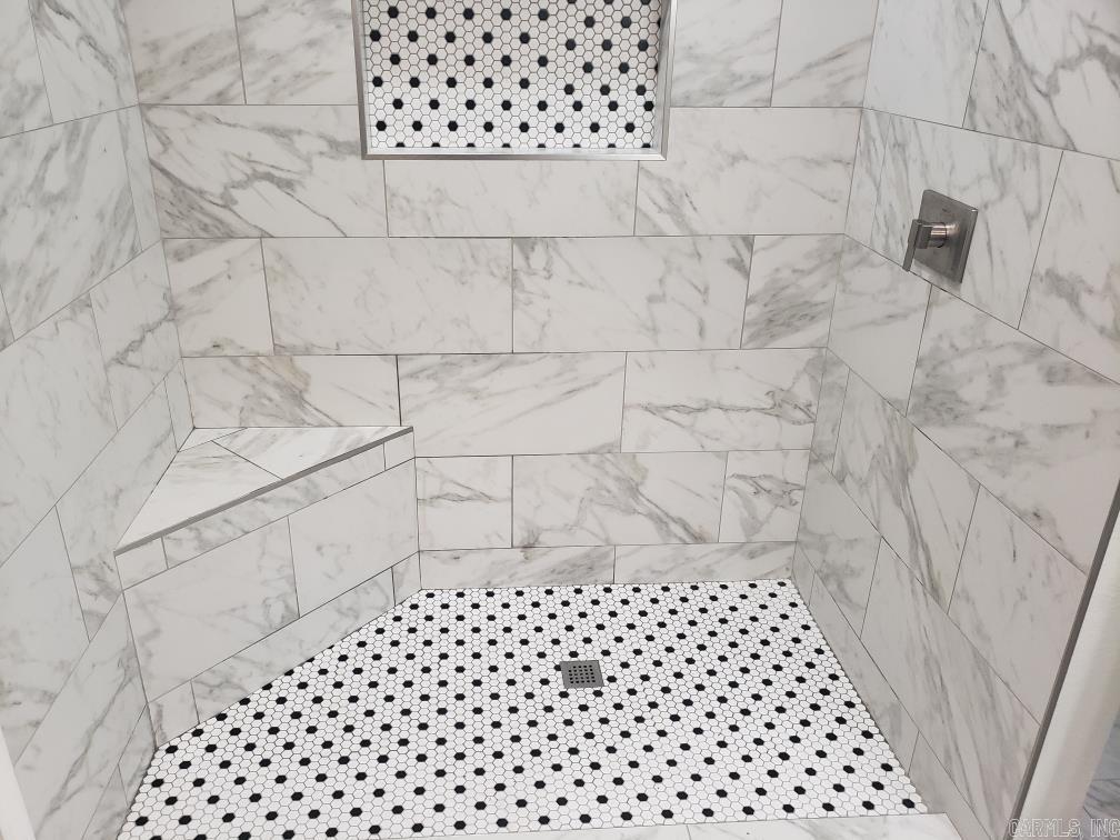 OTTER CREEK COMMUNITY - Residential