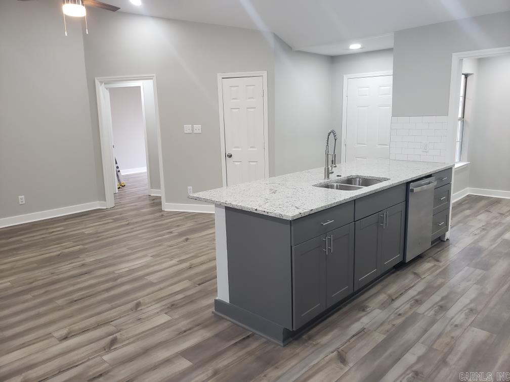 OTTER CREEK COMMUNITY - Residential