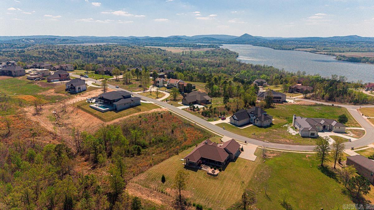 MOUNTAIN CREST ESTATES - Land