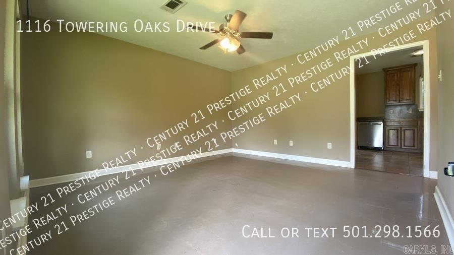Towering Oaks - Residential Lease
