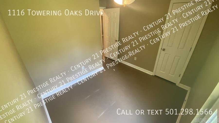 Towering Oaks - Residential Lease
