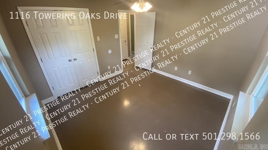 Towering Oaks - Residential Lease