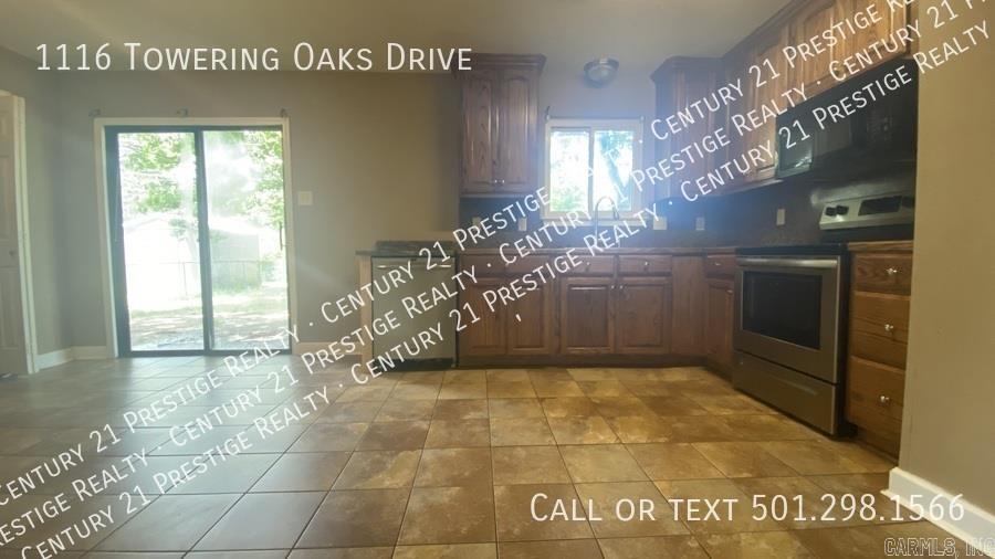 Towering Oaks - Residential Lease