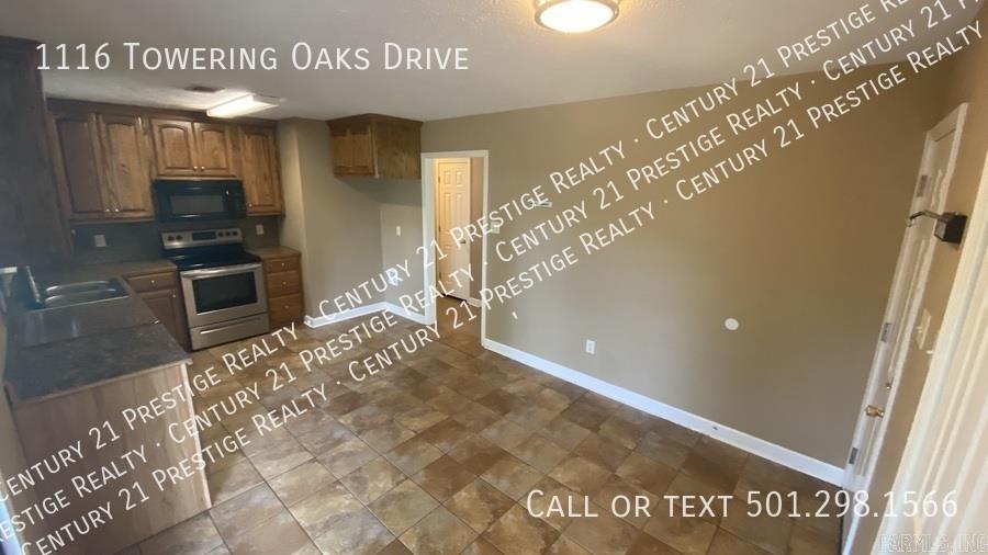 Towering Oaks - Residential Lease