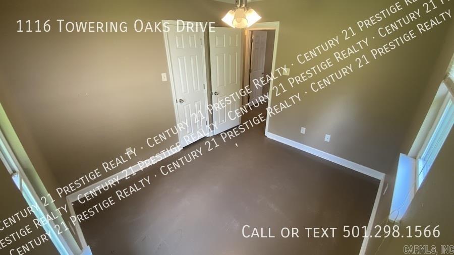 Towering Oaks - Residential Lease