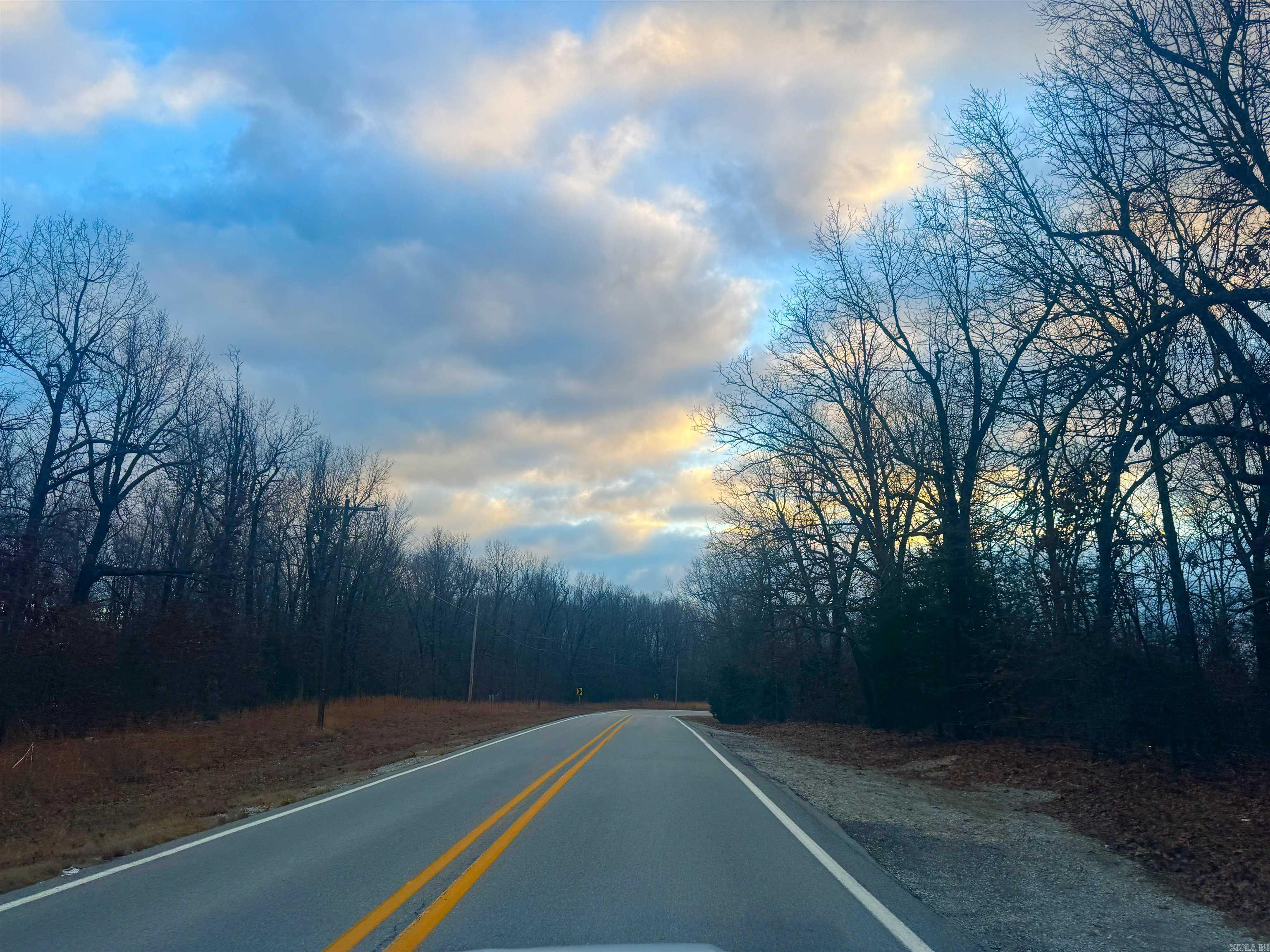 This 2.59 acre lot in Crown Lake Estates is an excellent opportunity for those seeking a beautiful home site, vacation retreat, or smart investment property. Priced at $19,900, this spacious lot offers road frontage off AR-289 N with city water, electric, and sewer readily available, making it easy to develop. Situated in the heart of the Ozark Mountains, Horseshoe Bend is a sought-after destination known for its natural beauty, outdoor recreation, and peaceful lifestyle. With Crown Lake just minutes away, residents can enjoy boating, fishing, and water sports on this stunning 640-acre lake. The area is also home to the Turkey Mountain Golf Course, an 18-hole championship course that attracts golf enthusiasts from across the region. For those who love the great outdoors, the Strawberry River offers excellent fishing and canoeing, providing endless opportunities for adventure. This lot is just one of several available. Contact me today for more details, and letās find the perfect lot for your dream property. Learn more about the area: Arkansas.com/HorseshoeBend