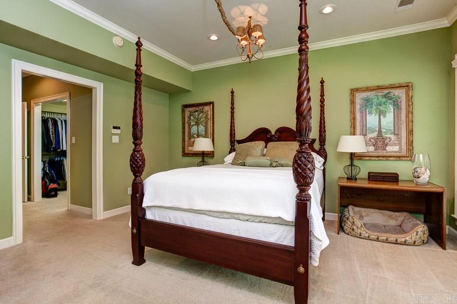 WOODLANDS EDGE - Residential