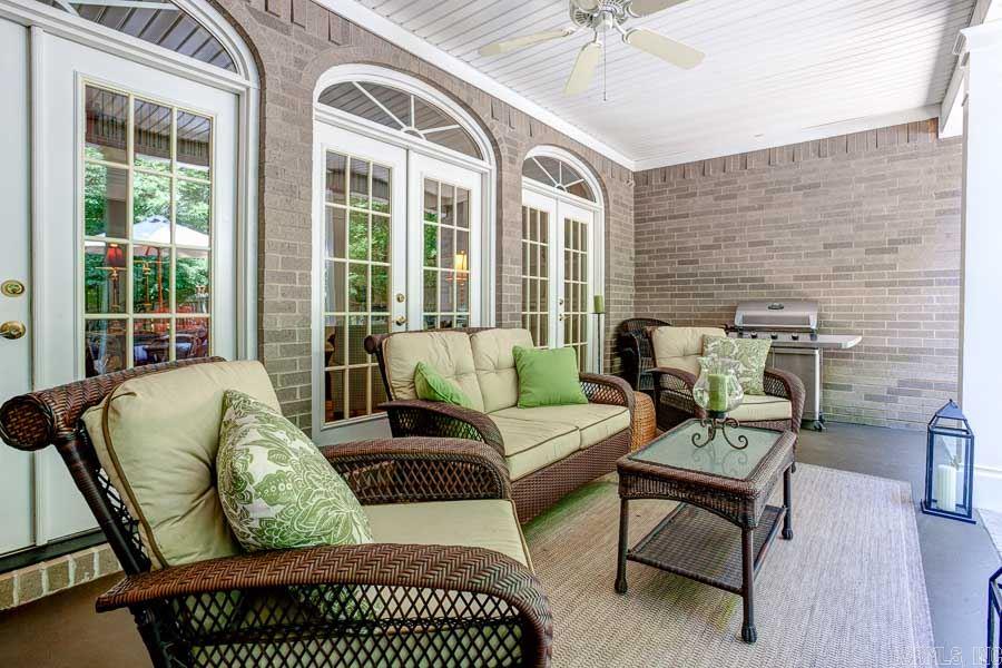 WOODLANDS EDGE - Residential