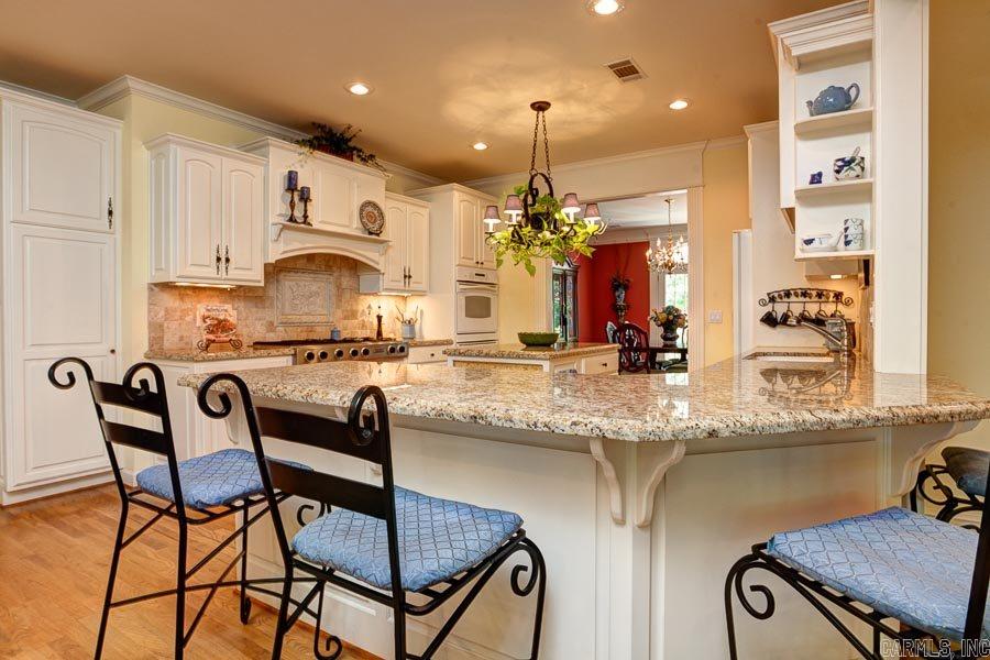 WOODLANDS EDGE - Residential