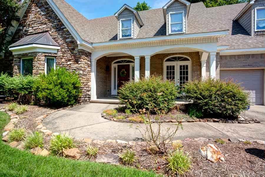 WOODLANDS EDGE - Residential