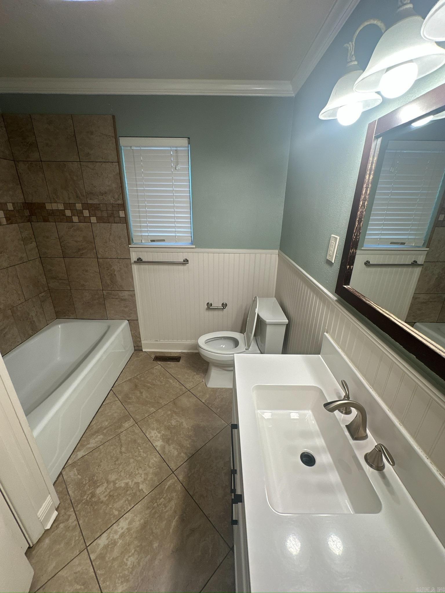 Lakewood - Residential Lease
