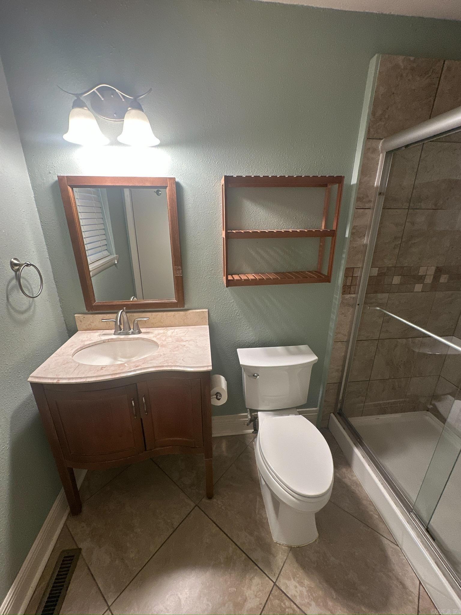Lakewood - Residential Lease