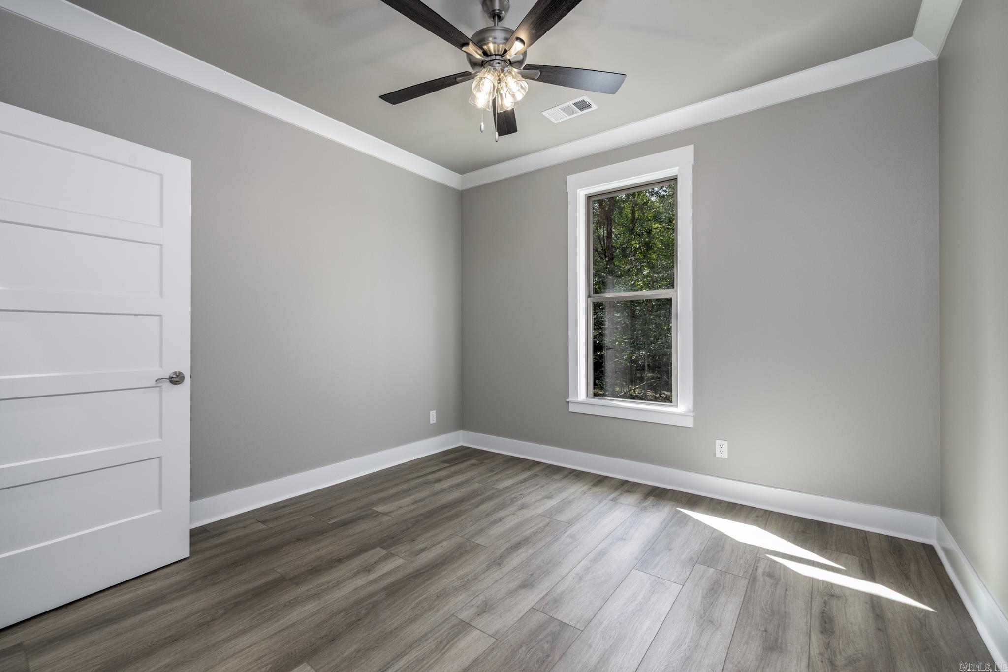 BALTANAS - Residential